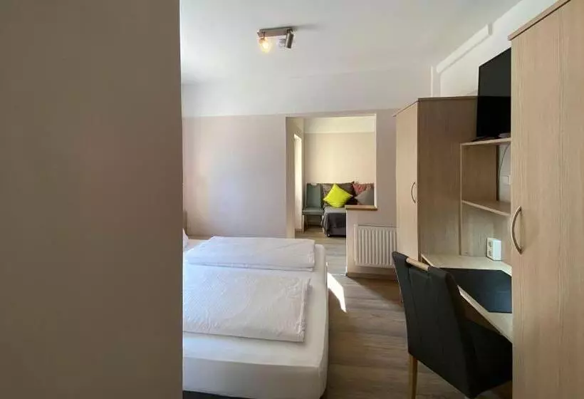 バルコニー付きスタンダードステューディオ, Also Hotel An Der Hardt