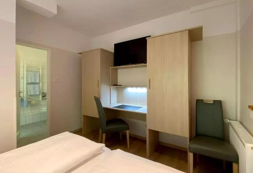 バルコニー付きスタンダードステューディオ, Also Hotel An Der Hardt
