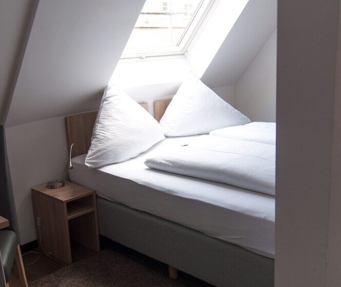 스탠다드 룸, Also Hotel An Der Hardt