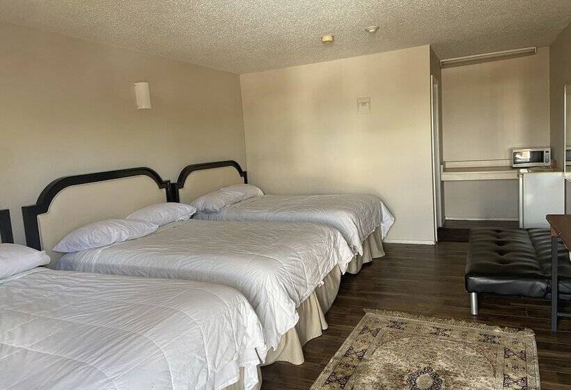 ファミリールーム, Caravan Inn Motel
