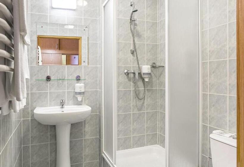 غرفة قياسية فردية, Accademia