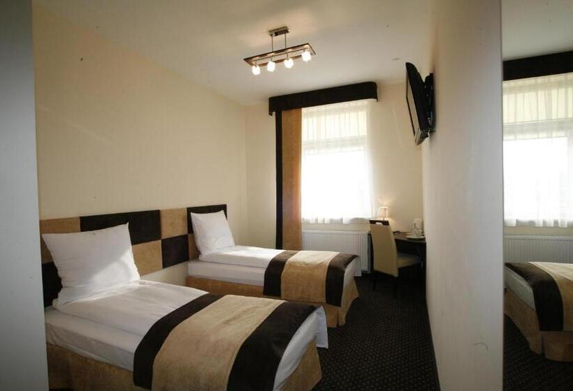 スタンダードルーム, Boutique Hotel S I Milionowa