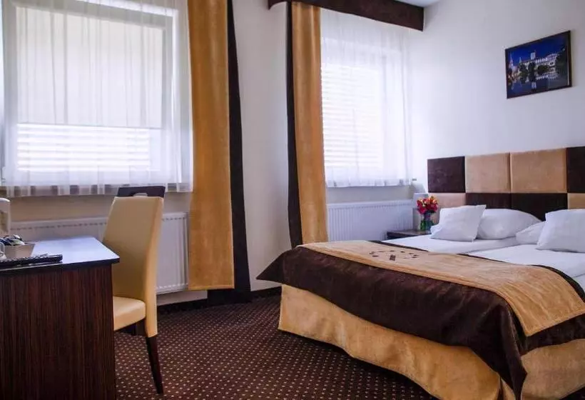 اتاق لوکس یک تخته, Boutique Hotel S I Milionowa
