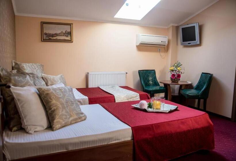 غرفة قياسية, Class Residence