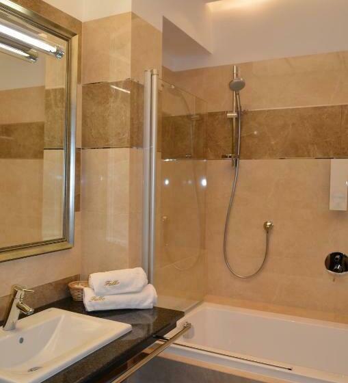 غرفة قياسية, Falko