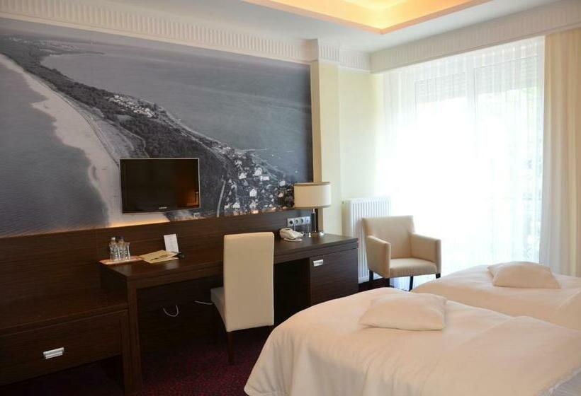 غرفة قياسية, Falko