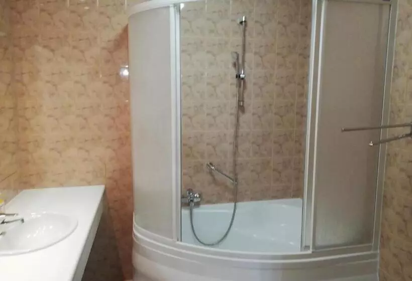 سوییت, Hostel Ratuszowy