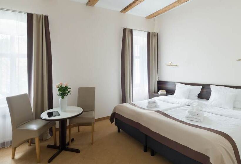 חדר סטנדרט, Impresja Art Resort