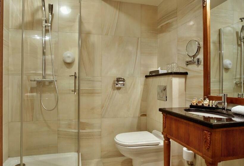 חדר סטנדרט, Koronny