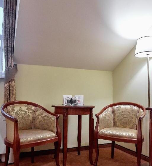 חדר סטנדרט, Koronny