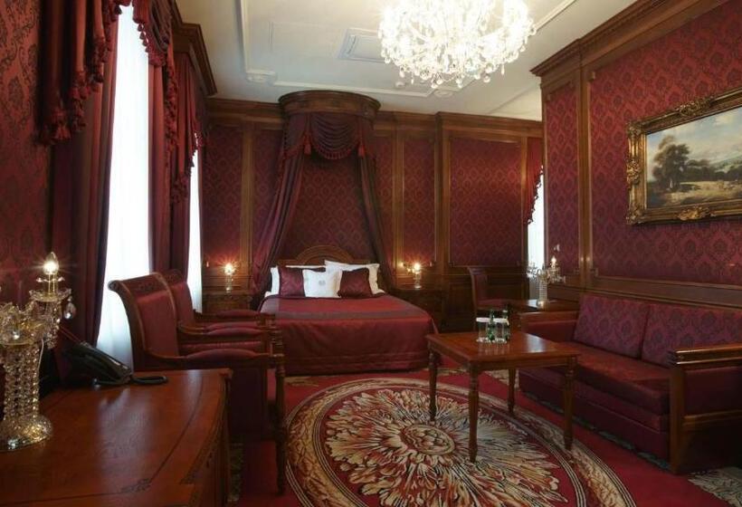 Апартаменты 1 Спальня, Koronny