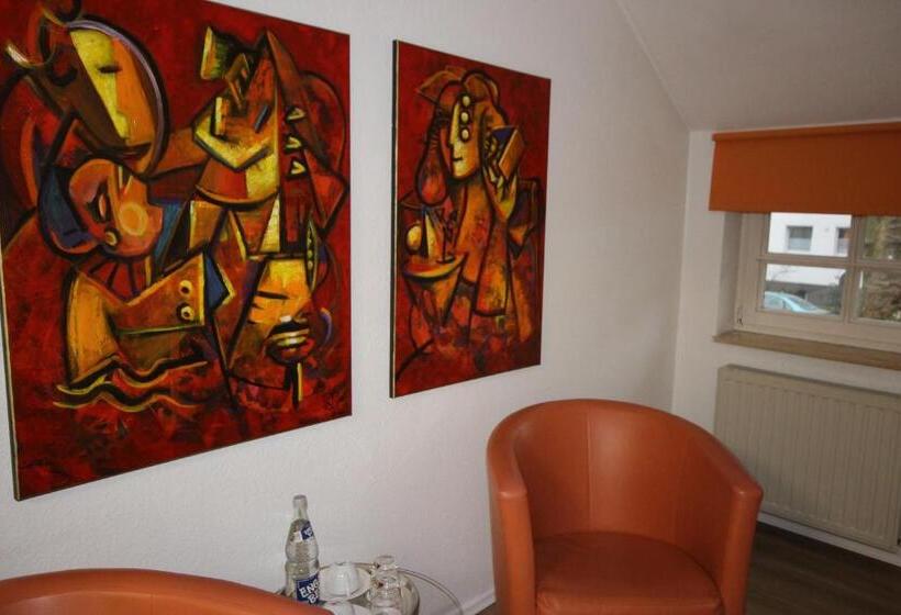 Номер Комфорт, Nüller Hof