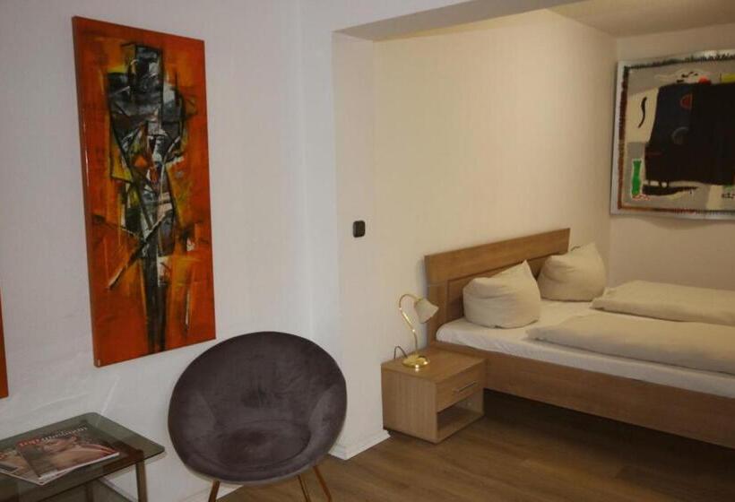 Номер Комфорт, Nüller Hof