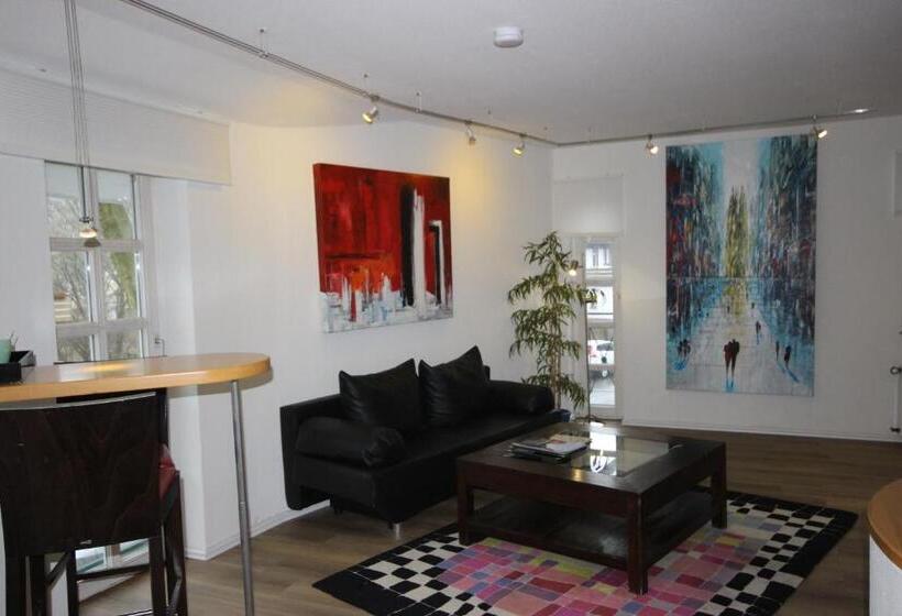 Номер Комфорт, Nüller Hof