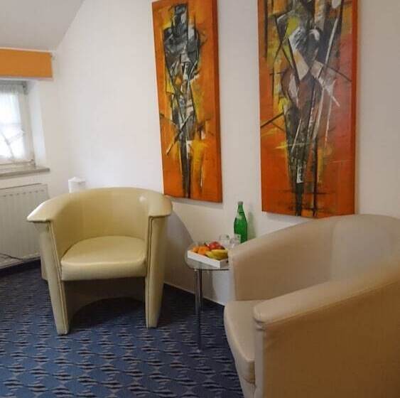 Номер Стандарт, Nüller Hof