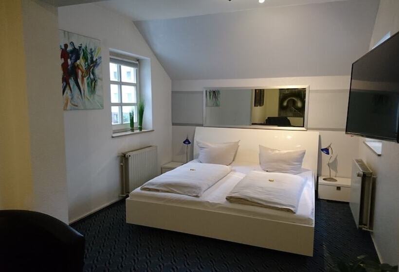 Номер Комфорт, Nüller Hof