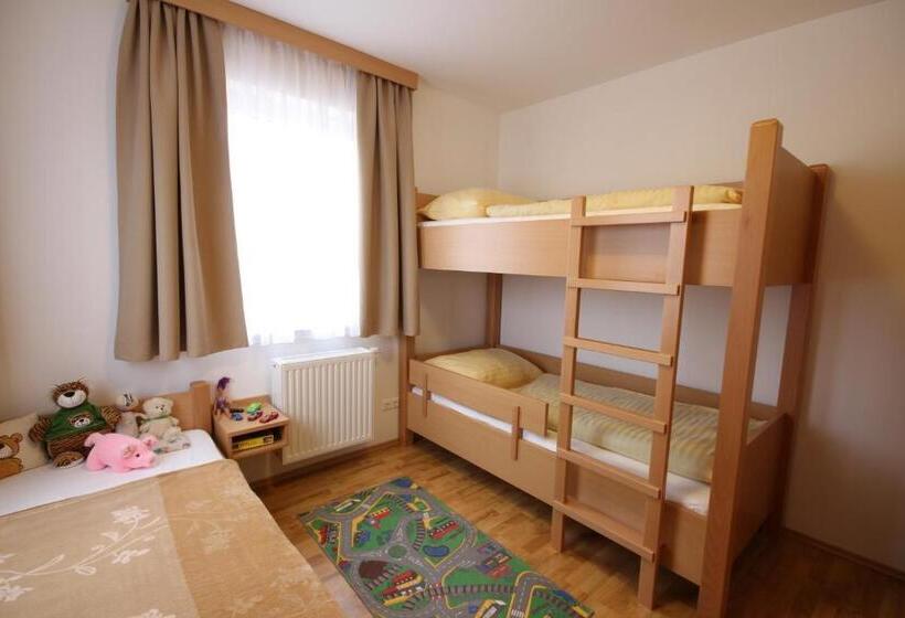 Апартаменты 2 Спальни с Террасой, Panoramadorf Saualpe