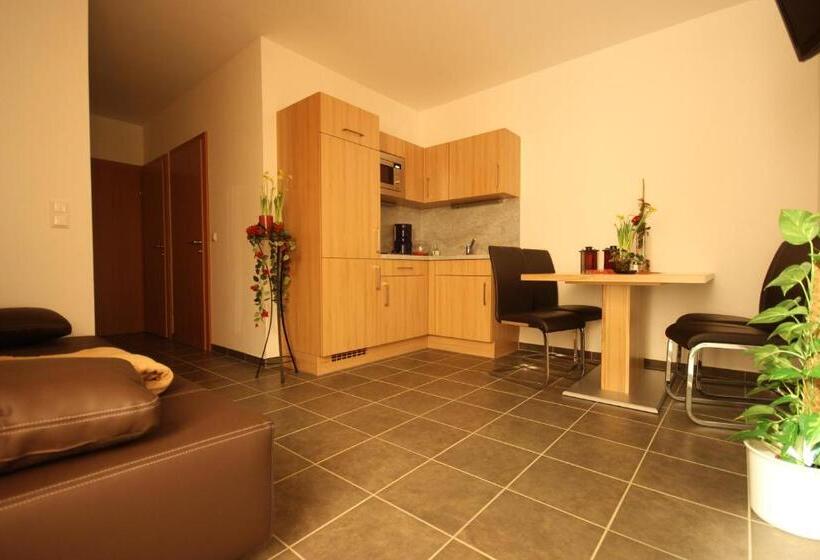 Апартаменты 2 Спальни с Террасой, Panoramadorf Saualpe