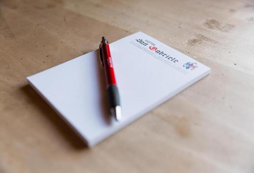 Номер Economy, San Gabriele