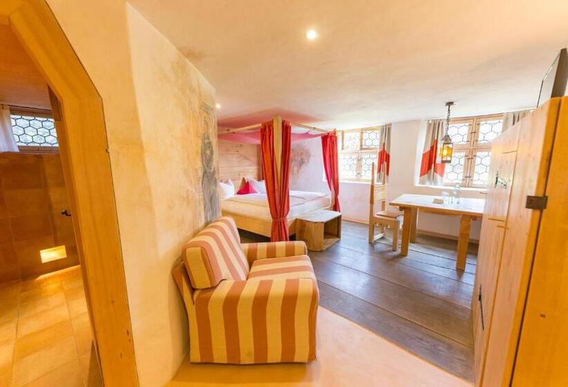 Номер Стандарт, San Gabriele