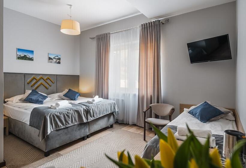 اتاق استاندارد سه نفره, Smile Pieniny