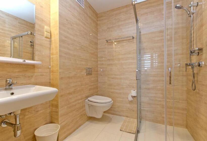 Апартаменты 1 Спальня, Villa Linne