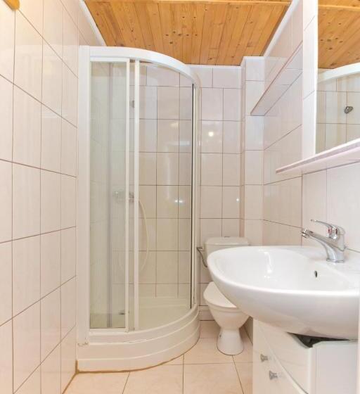 استودیوی استاندارد, Villa Linne