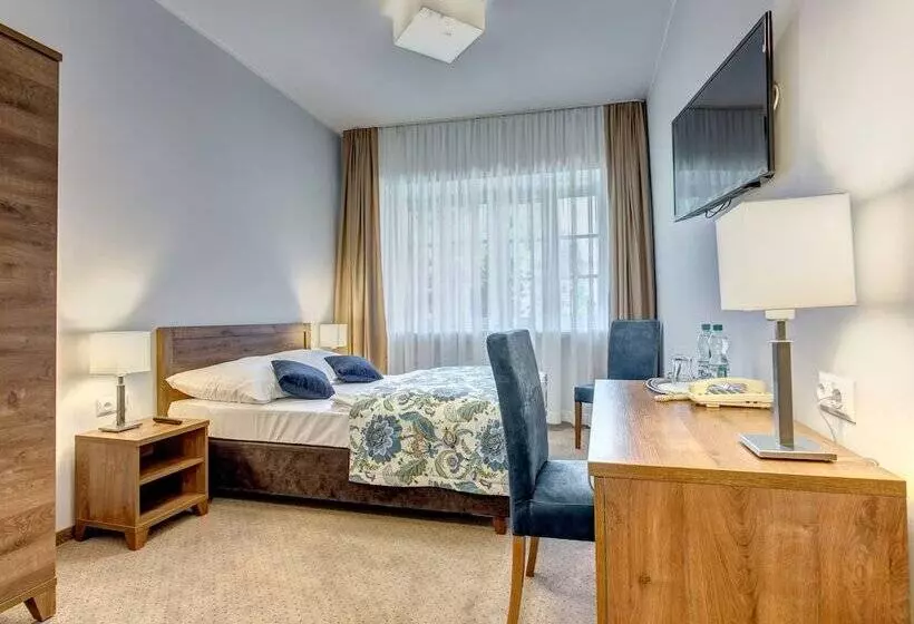 Standard-huone, Zamkowy