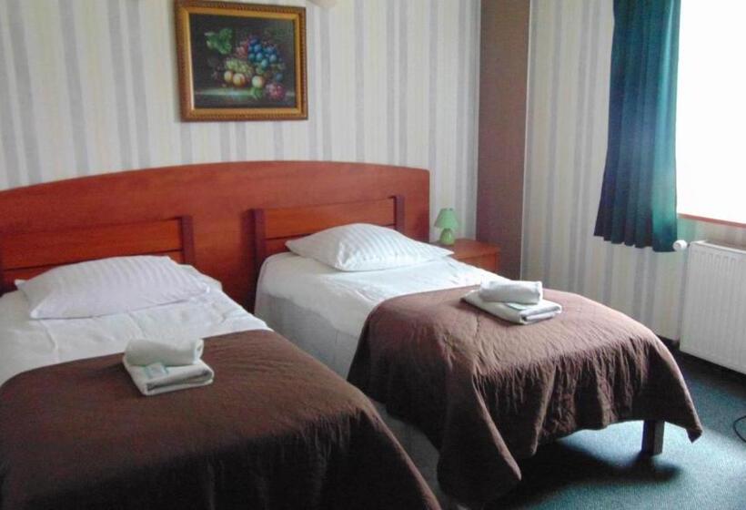 חדר סטנדרט, Zbyszko