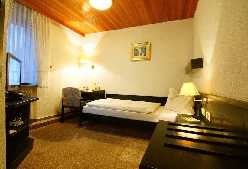 舒适型单人间, Zum Schiffchen