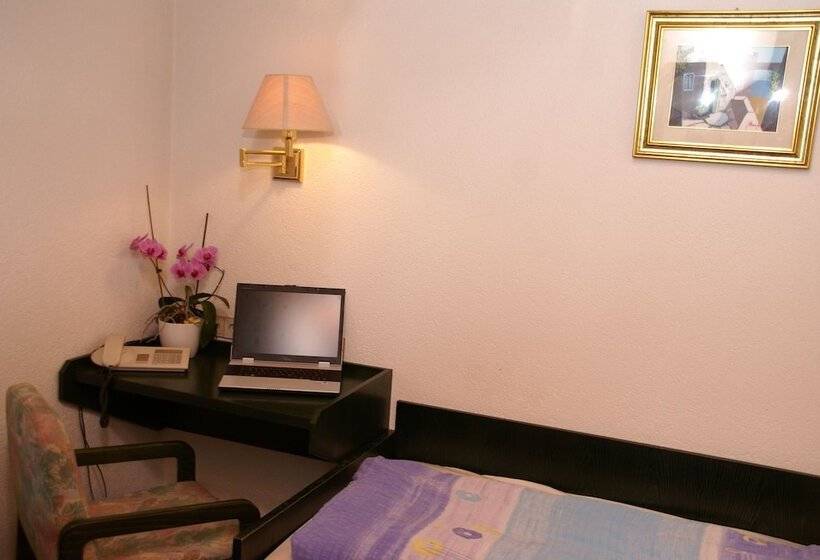 舒适型单人间, Zum Schiffchen