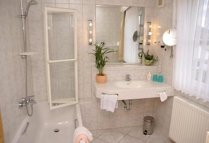 标准间, Zum Schiffchen