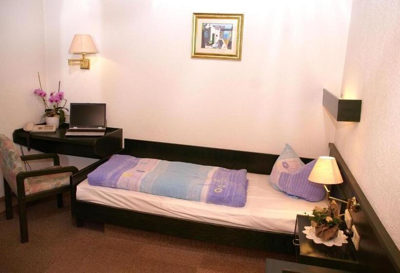 舒适型单人间, Zum Schiffchen