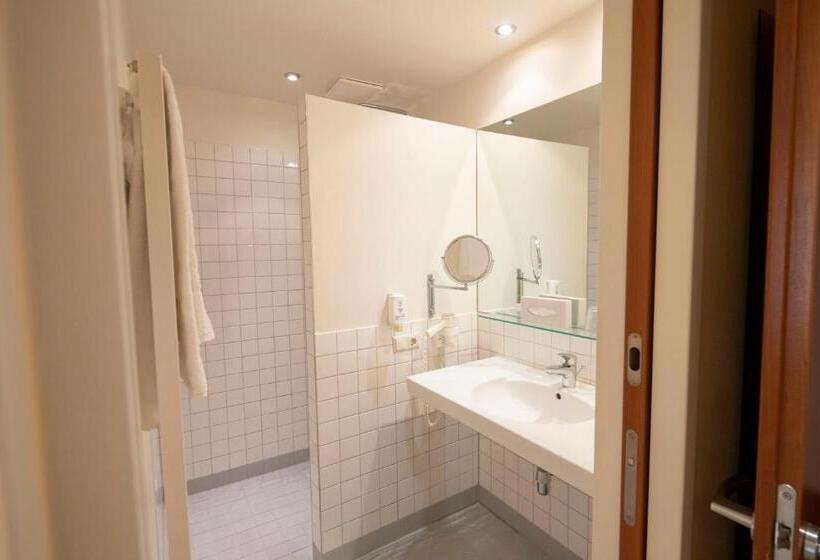 Номер Стандарт с Балконом, Landhotel Rosentaler Hof