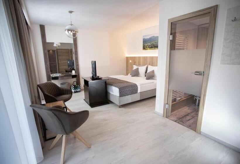 Номер Стандарт с Балконом, Landhotel Rosentaler Hof