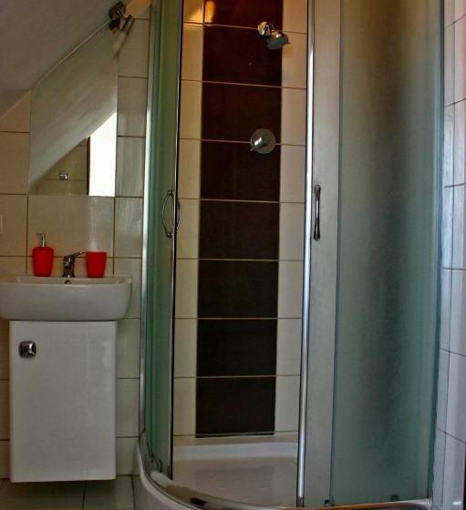 スタンダードシングルルーム, Mister