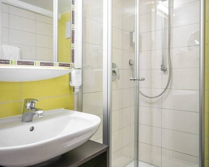 Номер Комфорт, & Restaurant Post