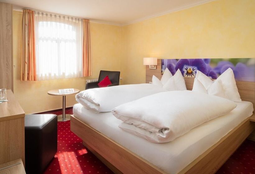 Номер Комфорт, & Restaurant Post