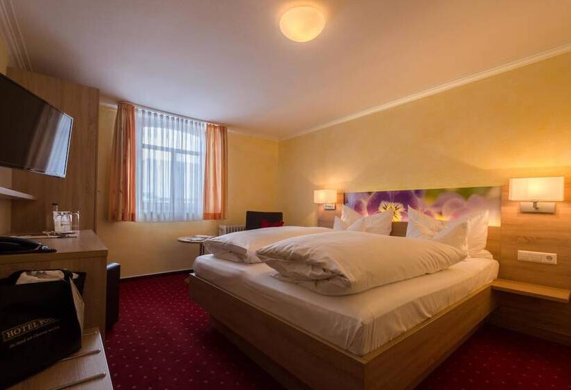 Номер Комфорт, & Restaurant Post