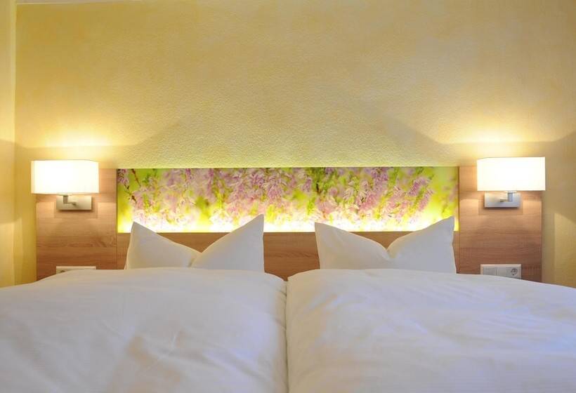 Номер Комфорт, & Restaurant Post