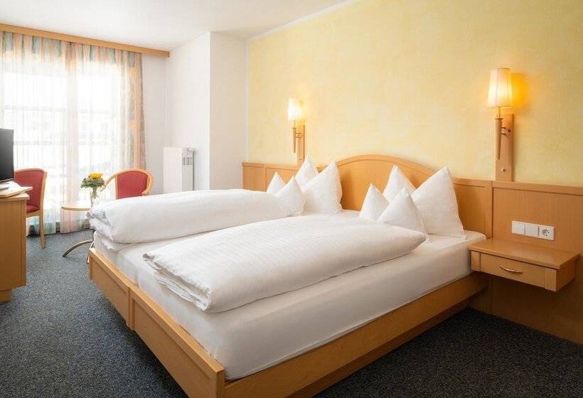 Номер Superior, & Restaurant Post