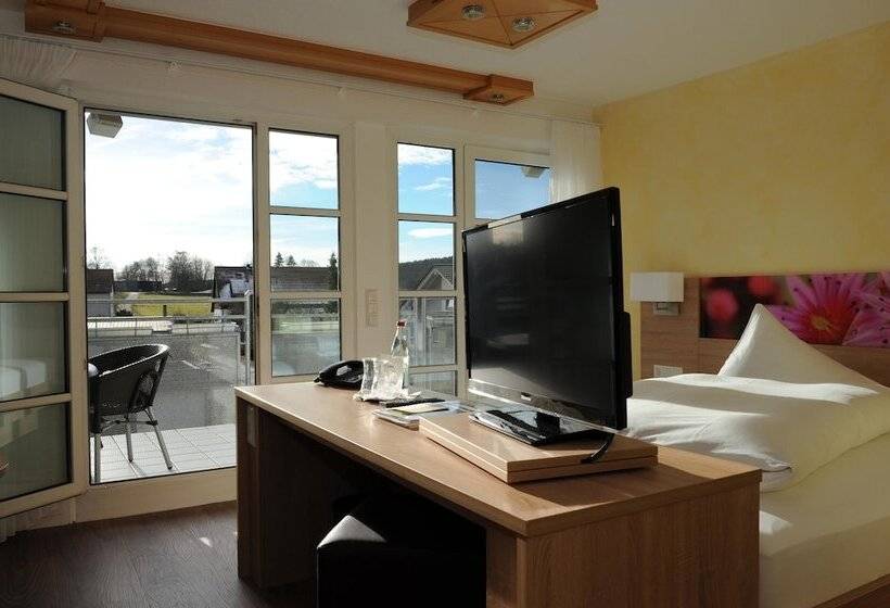 Номер Deluxe, & Restaurant Post