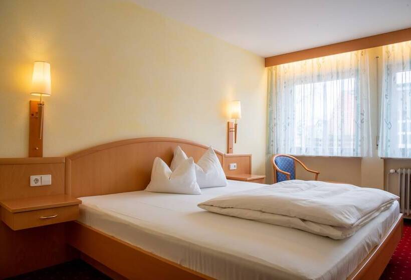 Номер Economy, & Restaurant Post