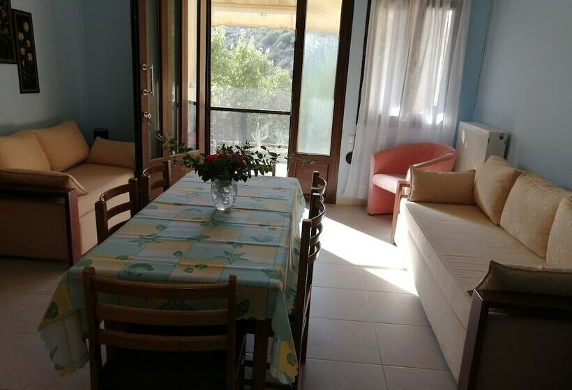 Семейные Апартаменты 3 Спальни, Elaionas Studios