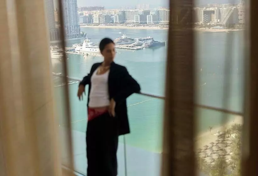 سوئیت با تخت بزرگ, W Dubai   Mina Seyahi