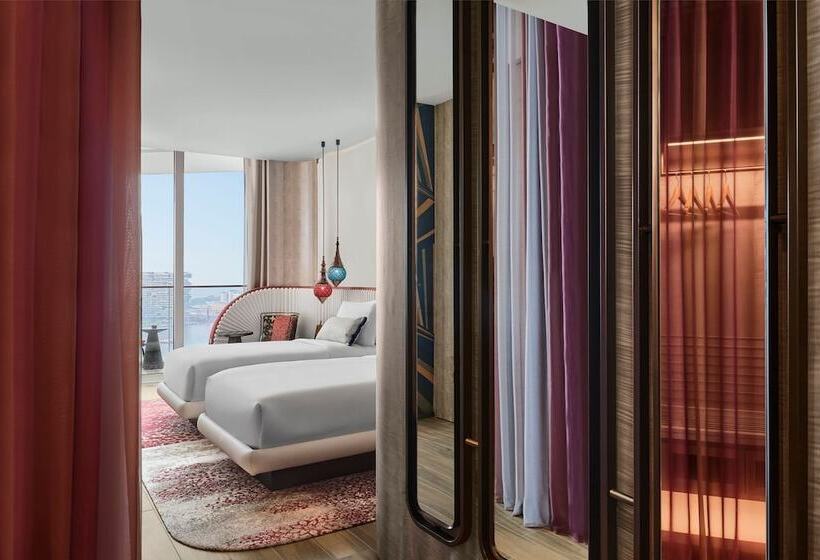 اتاق استاندارد با بالکن و چشمانداز دریا, W Dubai   Mina Seyahi