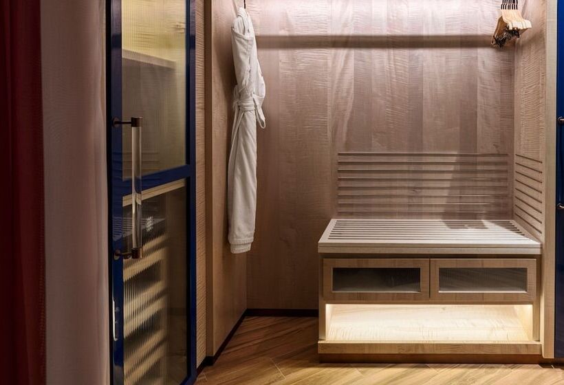 اتاق استاندارد با بالکن و چشمانداز دریا, W Dubai   Mina Seyahi