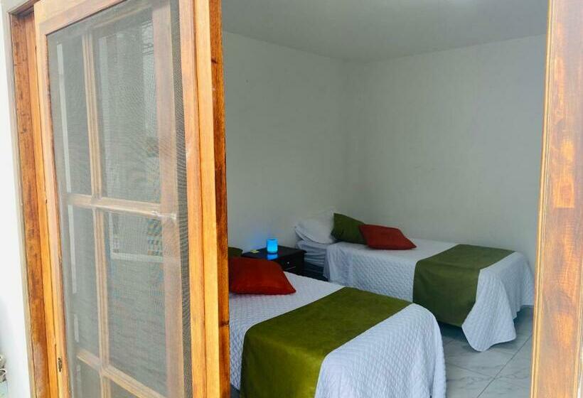 Номер Стандарт с Балконом, Hostal Carpao Lodging