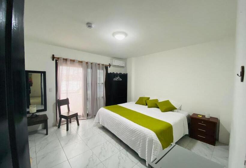 스탠다드 발코니 룸, Hostal Carpao Lodging