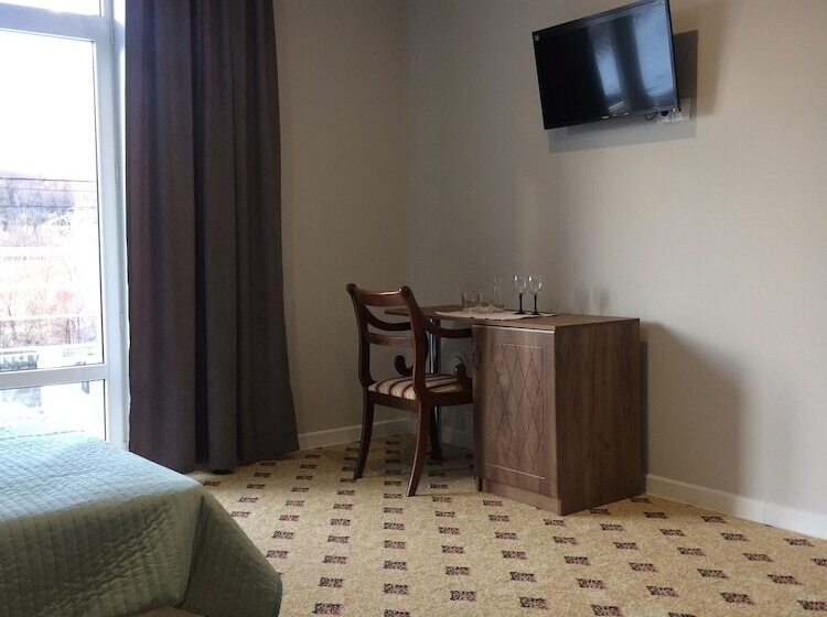 חדר סטנדרט, קומת קרקע, Family Stories